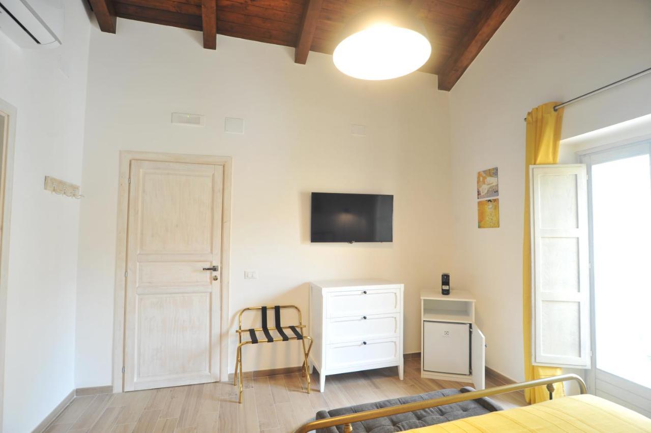 Bed and Breakfast La Casa Di Nenna Trentinara Екстер'єр фото