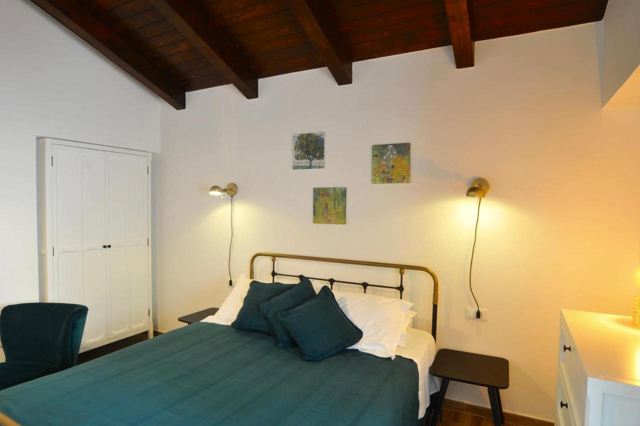 Bed and Breakfast La Casa Di Nenna Trentinara Екстер'єр фото